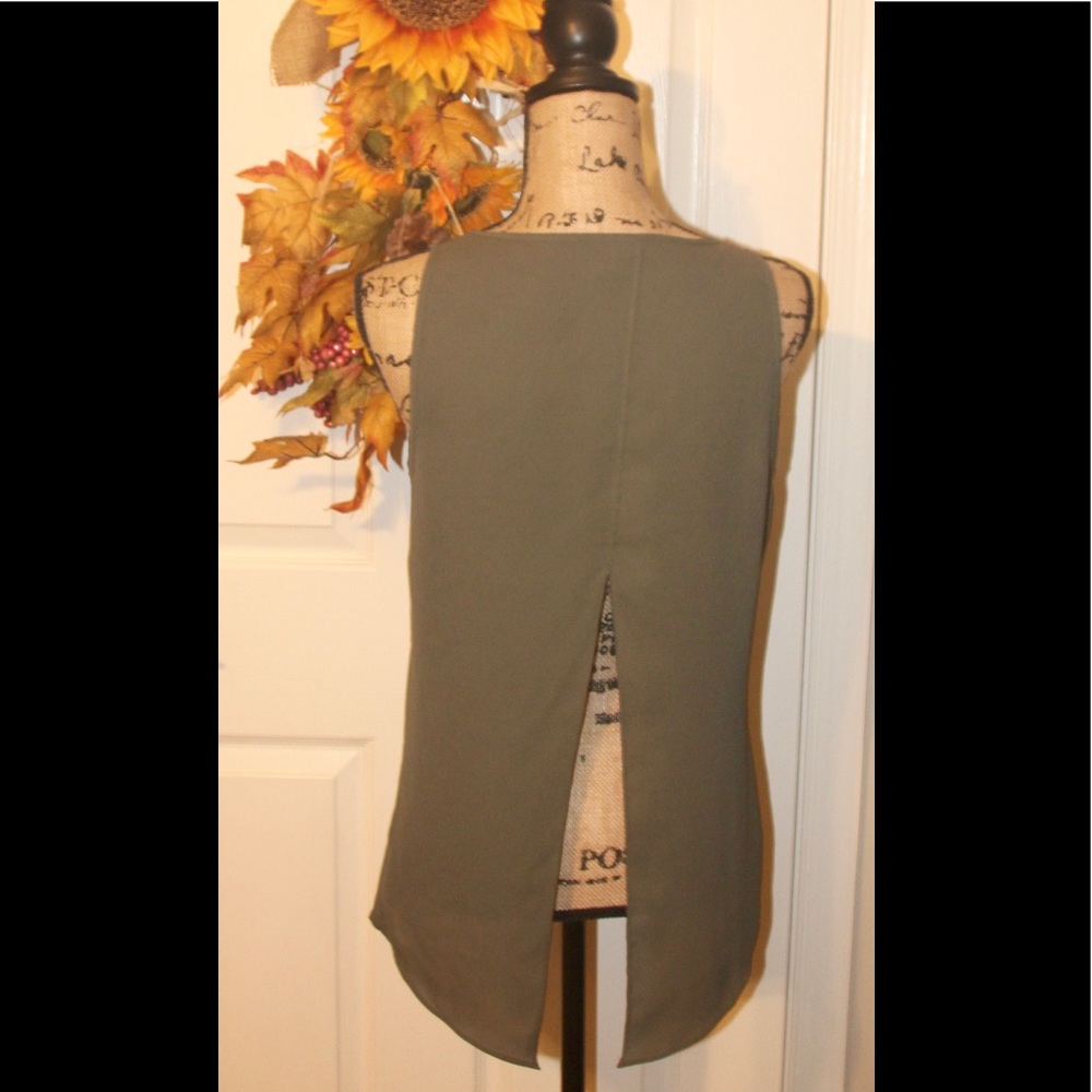 Gently Worn Express Back Split Green Silk Tank - image 2